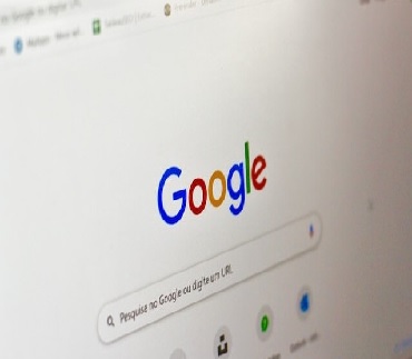 Consultando o “Dr Google”: cinco cuidados importantes ao buscar informações sobre saúde na internet.